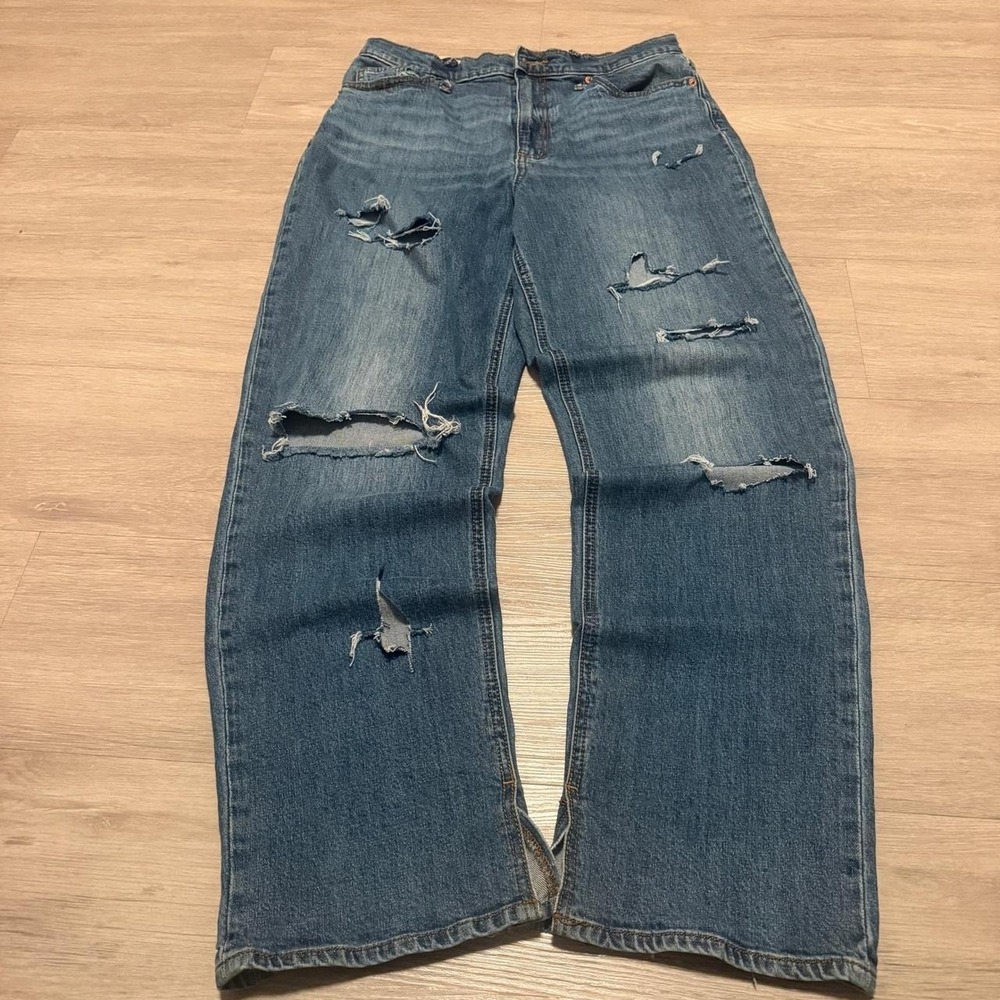28x28 Blue Distressed Faded Straight Wide Leg Jeans Y2K Vintage